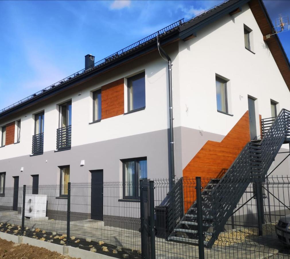 Apartamenty Stolowe クドヴァ・ズドゥルイ エクステリア 写真